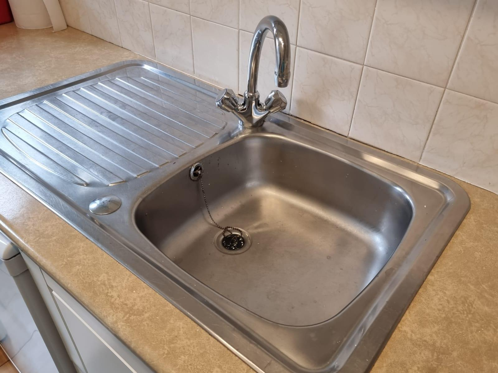 Kitchen sink