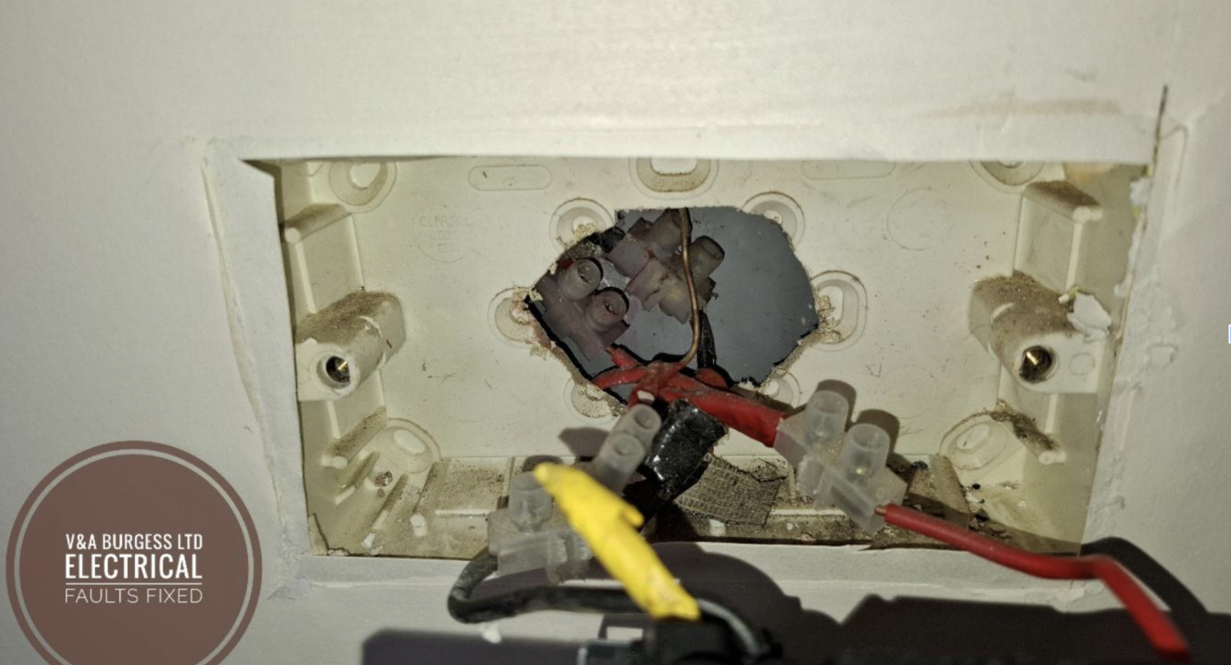 Open Circuit vs Closed Circuit: What's The Difference